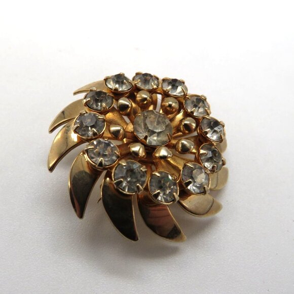 Vintage Brooch Floral Gold Tone Rhinestone Swirl Flower Petals Pin - Picture 2 of 15